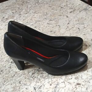 Rockport Total Motion Leah Pump...9.5